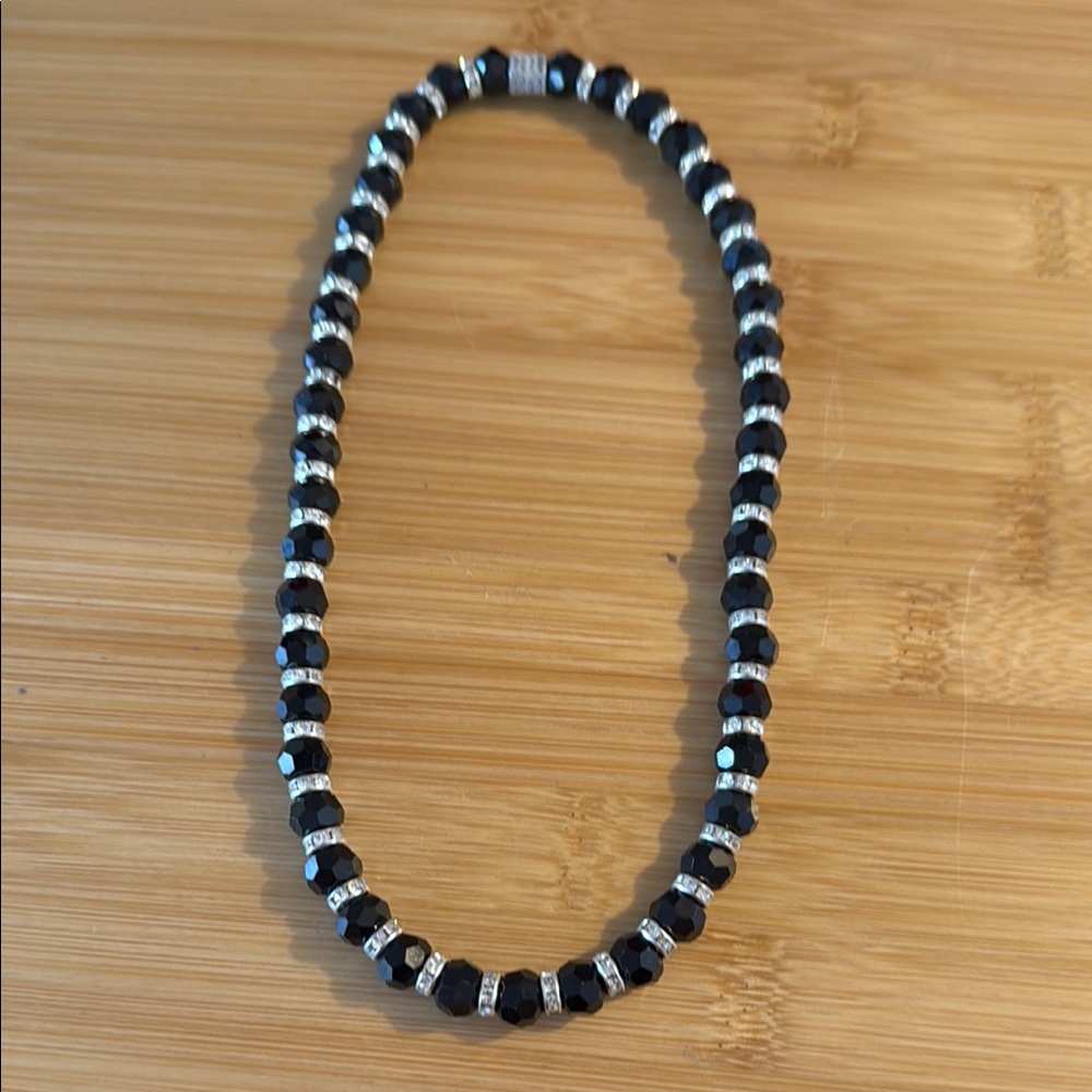 Elegant Black and Silver Beaded Necklace